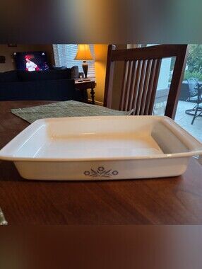 Corningware Classic Blue Cornflower Baking Dish P-332